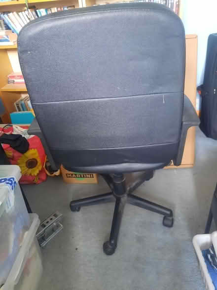 Photo of free Swivel office chair (Greenwich, SE10) #2