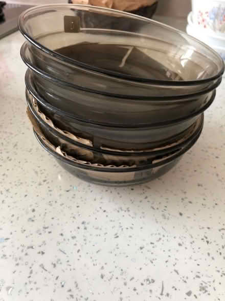 Photo of free Clear pyrex bowls (Woodchurch CH49) #1