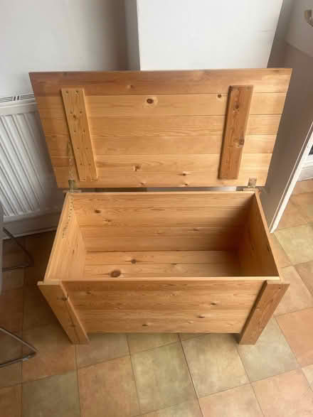 Photo of free Storage wooden box (Northcote Road SW11) #2