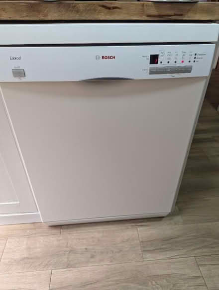 Photo of free Full Size 60 cm Bosch Dishwasher (Grangeway area NN10) #1