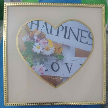 Photo of free Heart photo frame (Stopsley LU2) #1