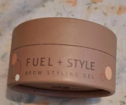 Photo of free Brow gel (CV2) #2