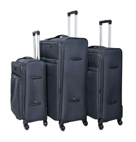 Photo of Travel bag for clothes (Downtown Seattle) #1