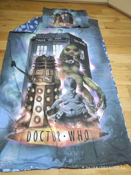 Photo of free Duvet cover & pillow case (Chesham HP5) #1