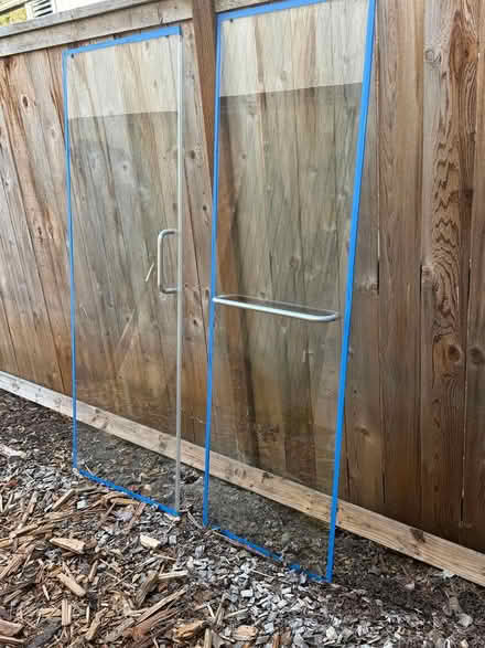 Photo of free Glass Shower Doors (Southtown Corvallis) #1