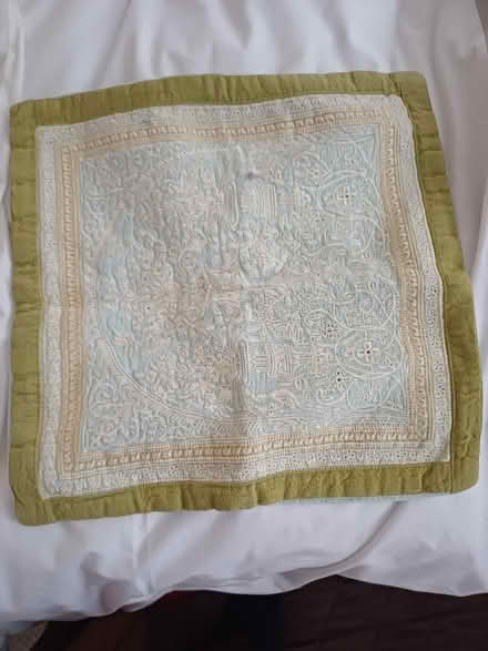 Photo of free Cushion cover (Summertown OX2) #1