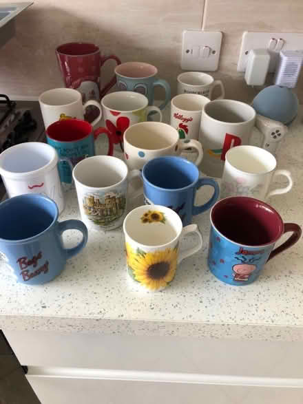 Photo of free Mugs (Woodchurch CH49) #1