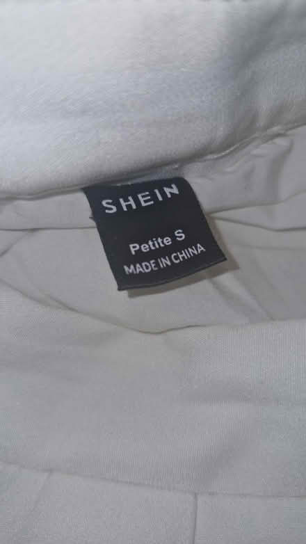 Photo of free Short pleated skirt (Lambeth SW8) #2