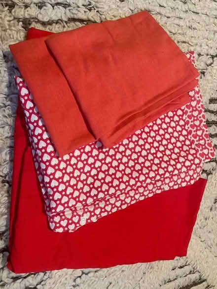 Photo of free Red and heart single bedding set (Acton W3) #1