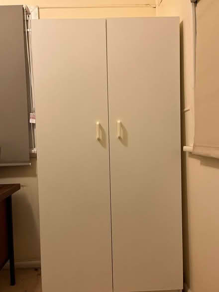 Photo of free Round table and 3 chairs (Toukley NSW) #2