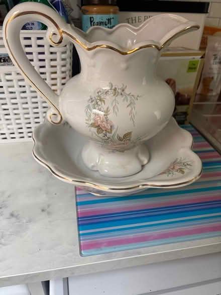 Photo of free Bowl and jug set (Maghull, L31) #1