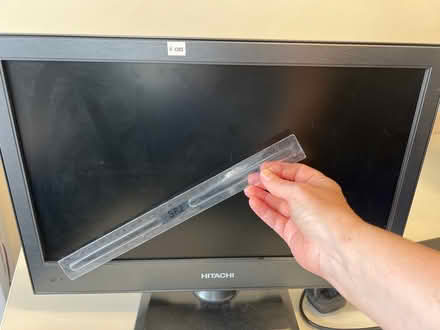 Photo of free Hitachi TV (LU3) #4