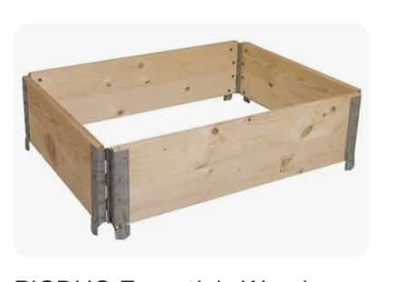 Photo of Pallet collar (SG1 Stevenage) #1