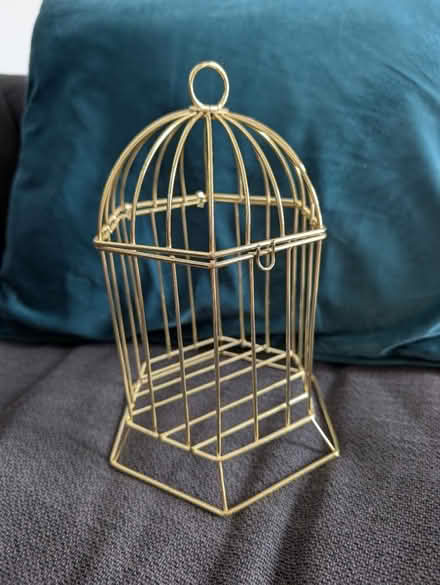 Photo of free Decorative birdcage (Stirchley) #1