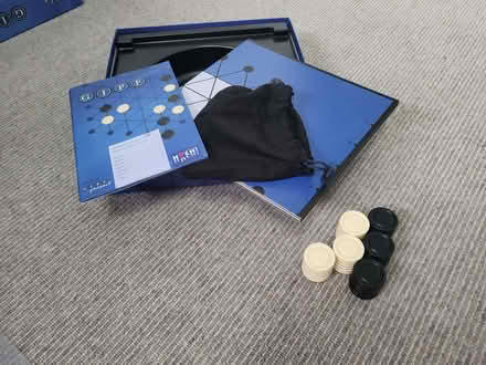 Photo of free GIPF board game (Petersfield Ward CB1) #2