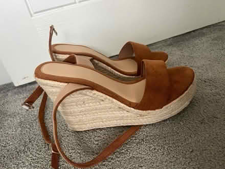 Photo of free New size 5 heeled sandals (Cottonmill, St Albans, AL1) #1