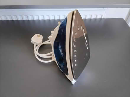 Photo of free Steam iron (Weymouth DT4 8QE) #1