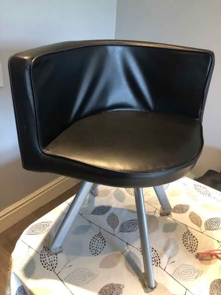 Photo of Dining chair triangular chair (Offerton STOCKPORT) #1