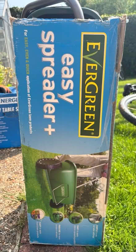 Photo of free Spreader (St. ALBANS, AL2) #1