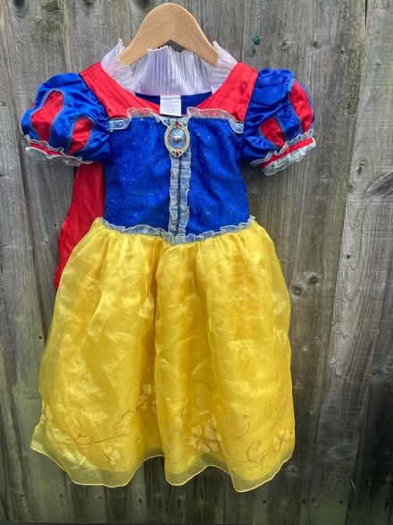 Photo of free 2 dress up outfits age 3/4 (Cricket Road OX4) #1
