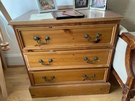 Photo of free Chest of draws (South Ealing) #1