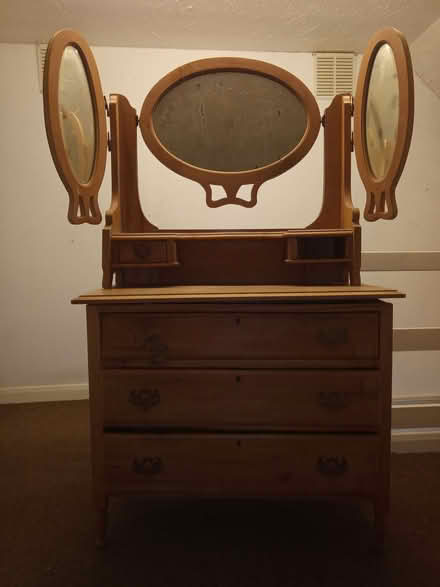 Photo of free Dressing table (Colchester CO4) #1