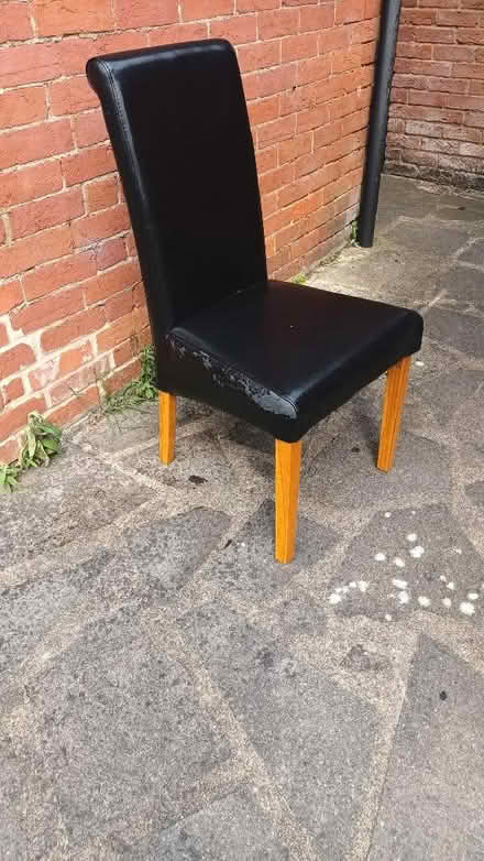 Photo of free 6 dining chairs with faux leather seats and backs (Clapham MK41) #1
