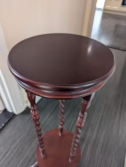 Photo of free Table for plants (Po7 7ae) #2