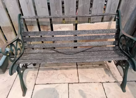 Photo of free Bench (hull hu6 8ss) #3