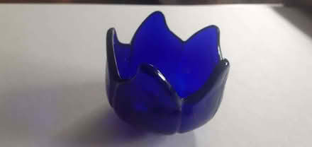 Photo of free Glass flower shaped night light holder (Maidenhead SL6) #1