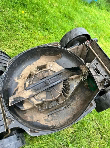 Photo of free Lawnmower - needs repair (Kings Heath B13) #3