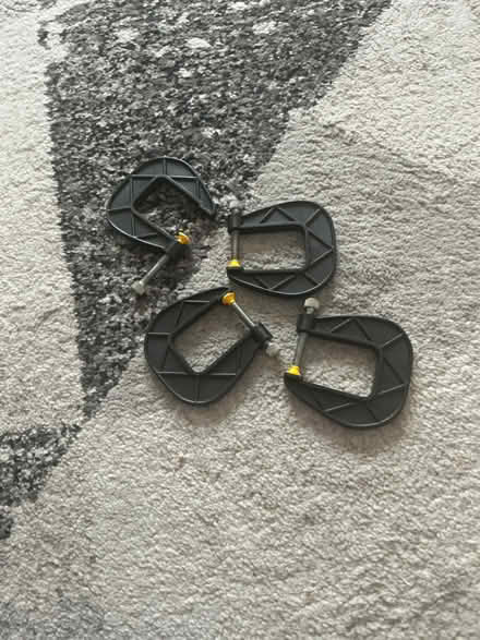 Photo of free Small clamps (Panshanger AL7) #1