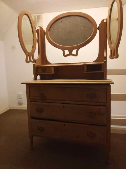 Photo of free Dressing table (Colchester CO4) #3