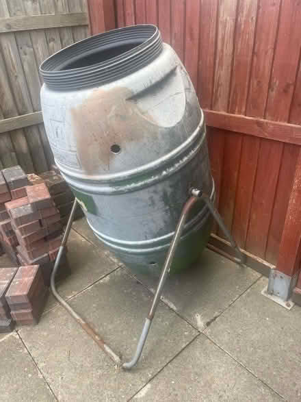Photo of free Compost bin (Colwyn Bay LL29) #1