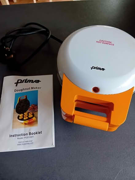 Photo of free Burger maker & Prima small ring doughnut maker (Gobowen SY10) #3