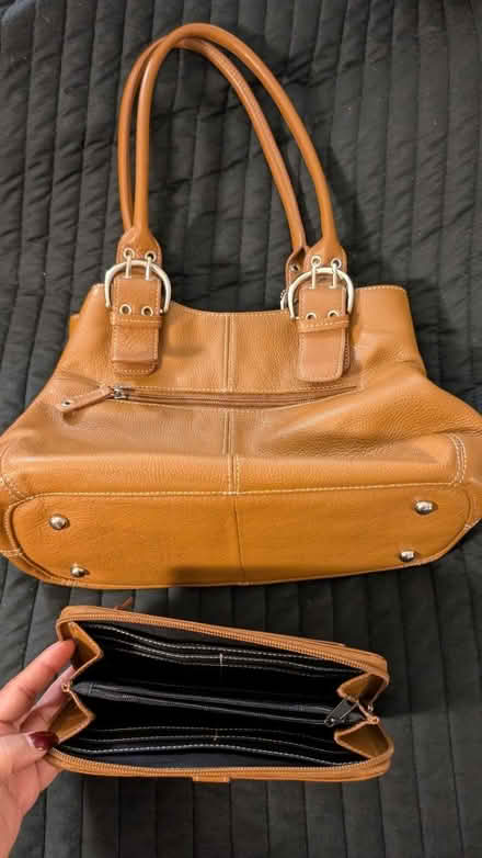 Photo of free Purse and wallets (Upper Marlboro, MD (Marlton)) #3