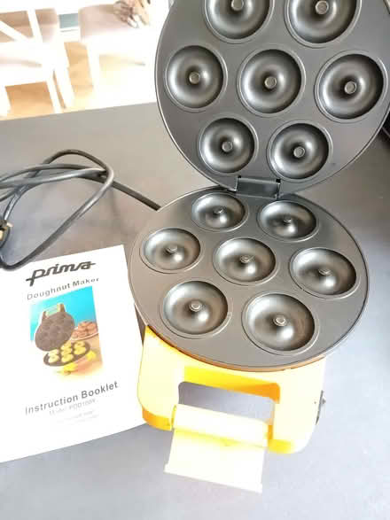 Photo of free Burger maker & Prima small ring doughnut maker (Gobowen SY10) #4