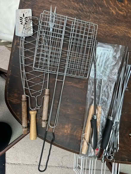 Photo of free BBQ tools (Brighouse HD6) #1