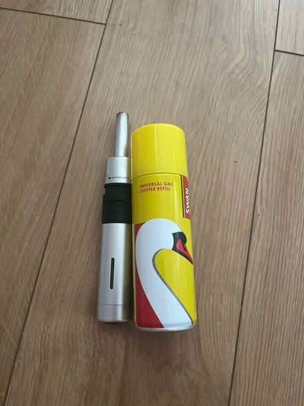Photo of free Gas refill and lighter (Banbury OX16) #1