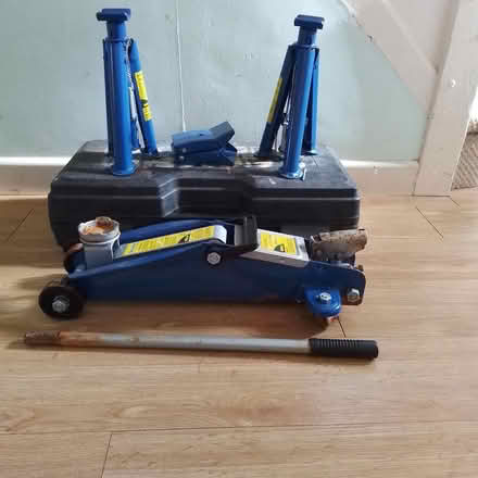 Photo of free Trolley Jack (Bursledon) #1