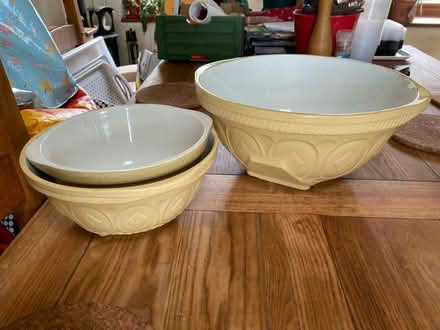 Photo of free 3 mixing bowls Old style ceramic (Cradley WR13) #1