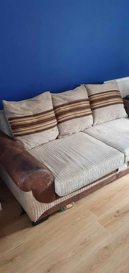 Photo of free Sofa (CB4) #1