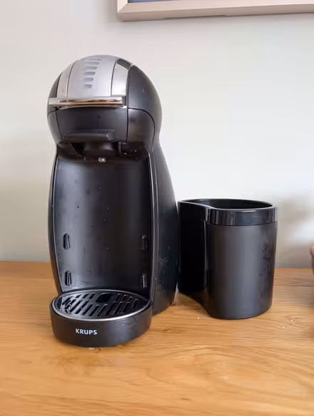 Photo of free Dolce Gusto Coffee Machine (AB15) #2