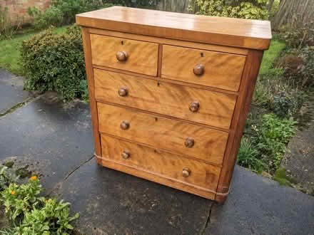 Photo of free Old chest of drawers (IP3) #1