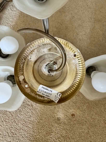 Photo of free Wall a Ceiling Lights with bulbs (Baldock SG7) #4