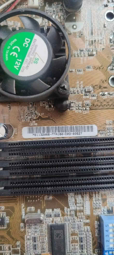 Photo of free Motherboard (Theale RG7) #2