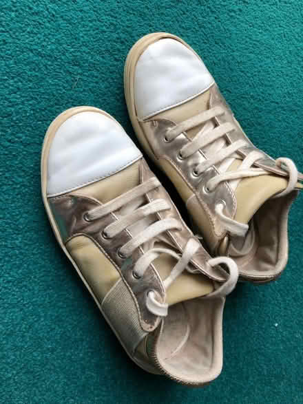 Photo of free Girl’s trainers (Kempston MK42) #1