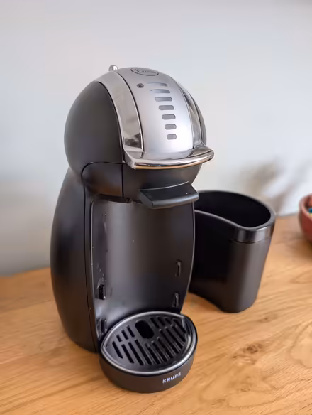 Photo of free Dolce Gusto Coffee Machine (AB15) #1