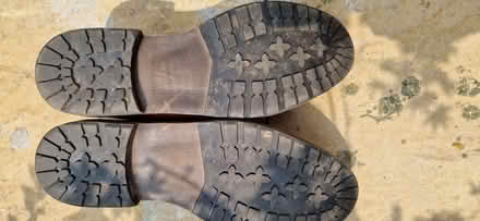 Photo of free Men's shoes size 7 (Shelton Lock DE24) #2
