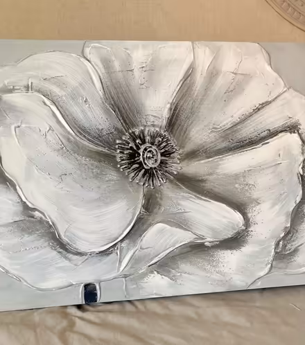 Photo of free Large canvas picture (Headcorn TN27) #2